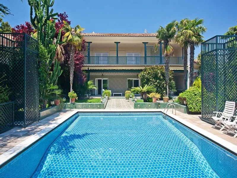 Detached house for sale in Son Vida — photo 1