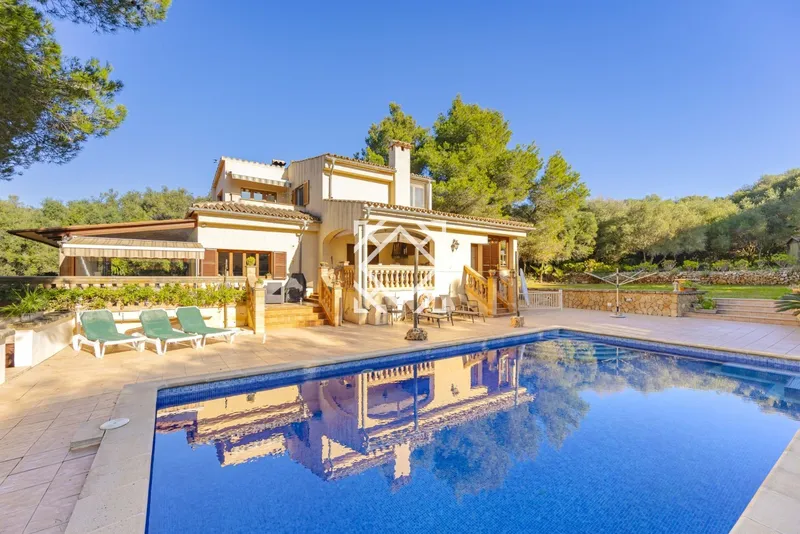 Charming rustic estate with private pool in Alcanada, Alcudia, Mallorca — photo 2