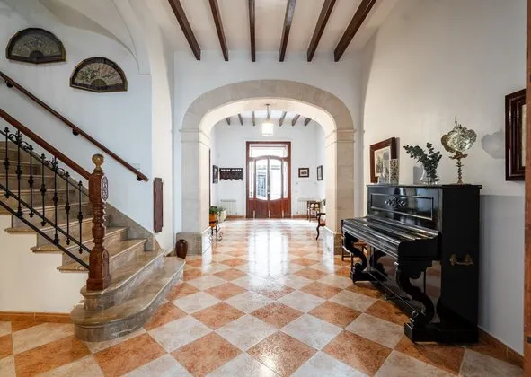 Semi-detached house for sale in CL Horts f — photo 1