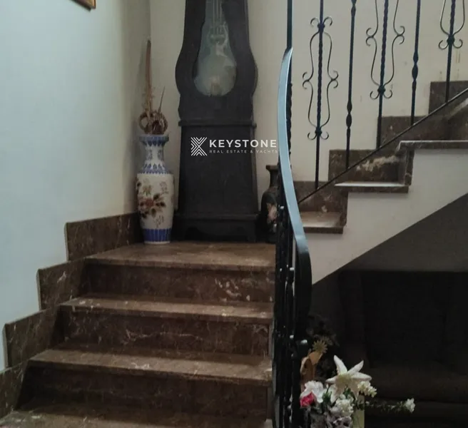 Detached Chalet — photo 5