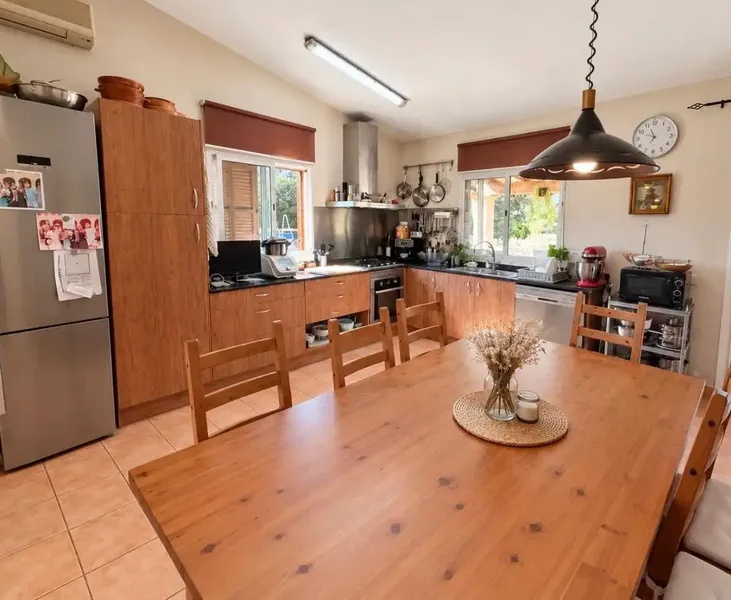 Oria Home presenta esta finca rústica SIN CEDULA, situada en un entorno natural y tranquilo, una propiedad pensada para quienes buscan espac — photo 4