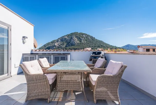 Exclusive penthouse for sale in Pollensa Old Town, North Mallorca — photo 1