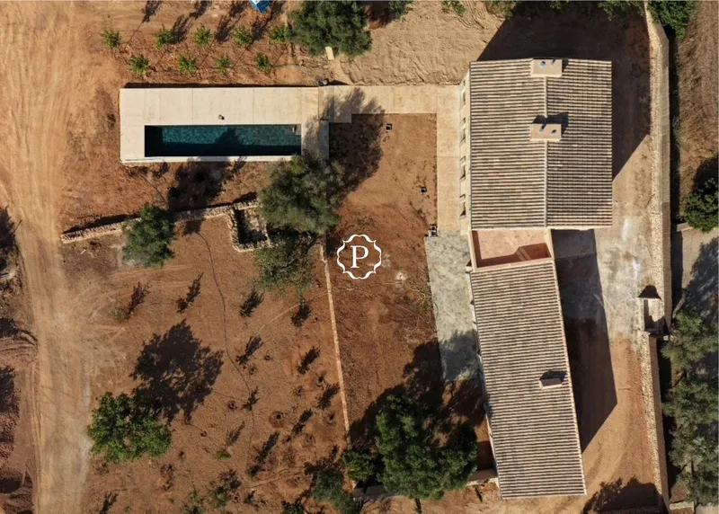 Country home for sale in Campos with saltwater pool — photo 2