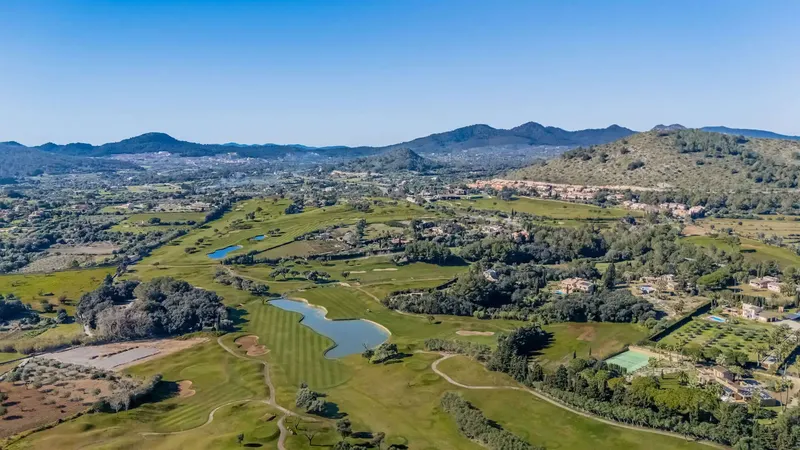 Charming finca in Pula Golf combines spacious living, Mediterranean lifestyle and absolute privacy in an idyllic setting. — photo 7