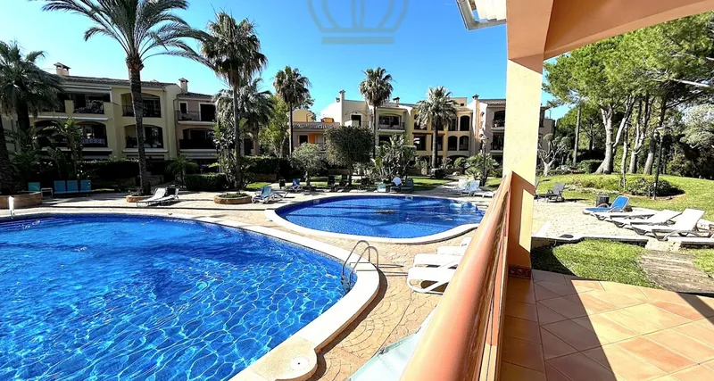 Mediterranean apartment with large terrace and pool view in Santa Ponsa - with great potential — photo 11
