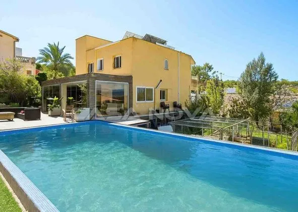Detached house in El Toro, Calvià — photo 1