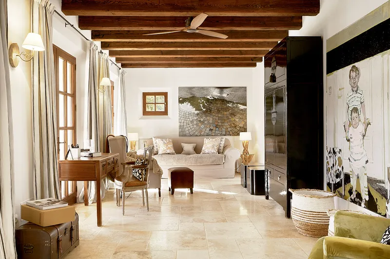 Idyllic rural villa with unique privacy - Marcel Remus Real Estate — photo 12