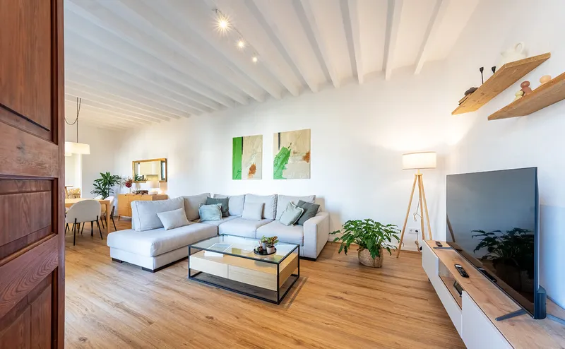 Modern triplex in a historic building in Sóller — photo 3