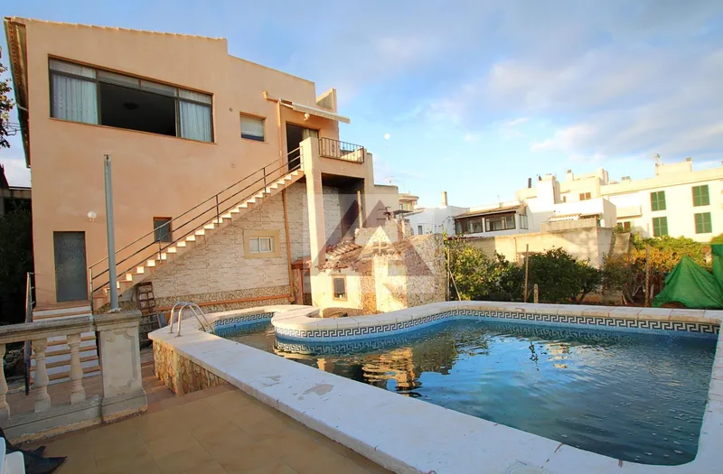 Village house for sale in Felanitx — photo 3