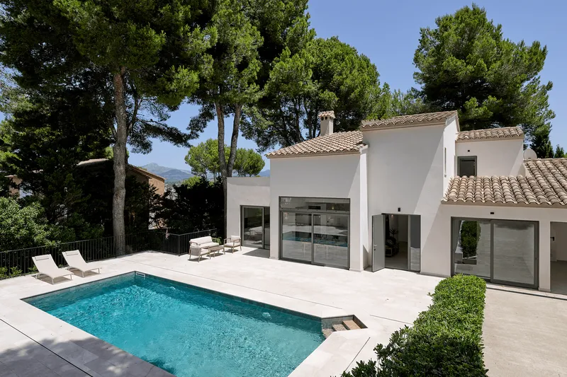 Detached house with pool and ETV license in Santa Ponsa — photo 1