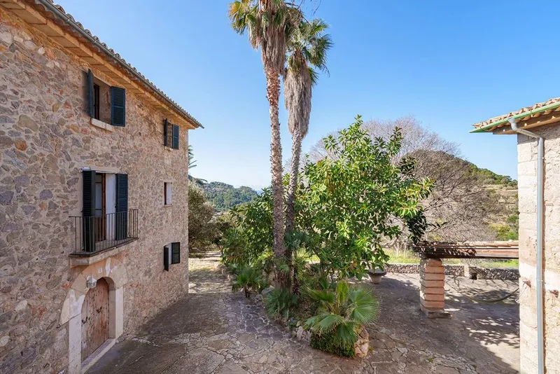 Luxury home in Estellencs, Province of Balearic Islands — photo 2