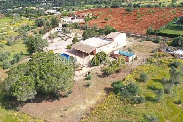 19,700 m² finca with 7 rooms, 3 bathrooms and pool for sale — photo 1