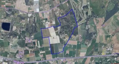 Plot — photo 2