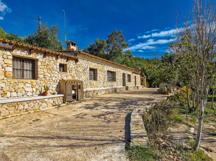 Ref. 2435C – Es Capdella – Beautiful finca with fantastic mountain views — photo 1