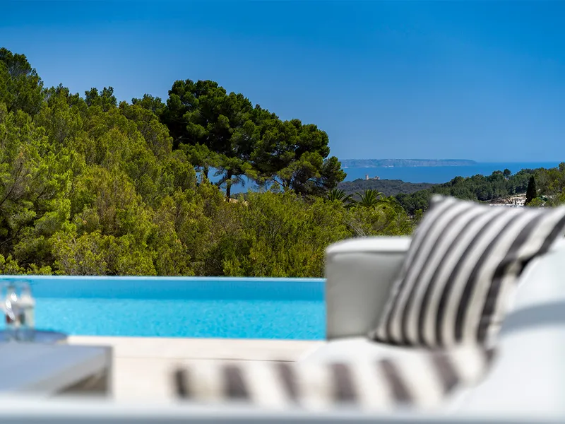 Modern Villa with Ocean Views in Son Vida — photo 10