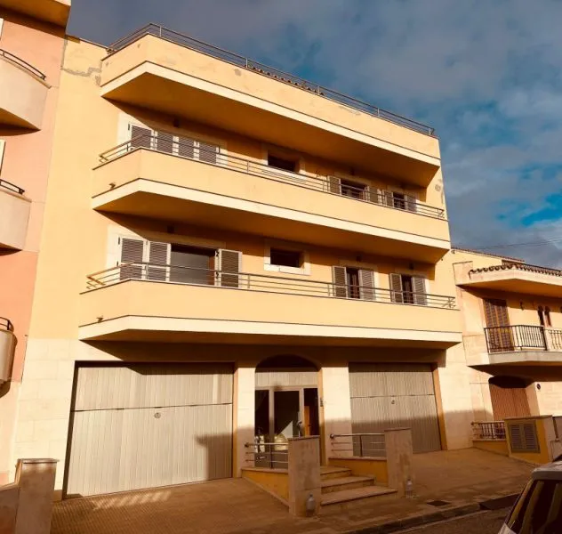 Porto Cristo (east of the island) - Large 120 sqm apartment with excellent amenities and a huge kitchen — photo 1