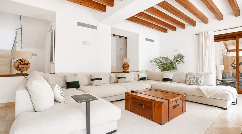 Grand Mediterranean estate with private sauna and outdoor kitchen in Santa Ponsa — photo 2