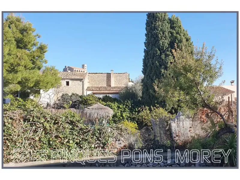 ¡GRAN OPORTUNIDAD! En el tranquilo pueblo de Selva, a los pies de la sierra de Tramuntana, nos encontramos con este peculiar inmueble con po — photo 3