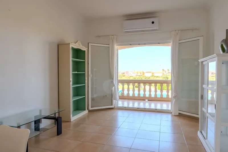 Exclusive 3-bedroom apartment with large terrace in Residencial Sant Lluc – Sa Torre — photo 4