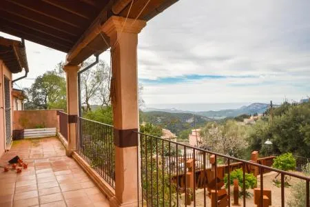 Village house - Puigpunyent (Galilea), built surface 411m2, plot surface 975m2, 4 bedrooms, 2... — photo 2