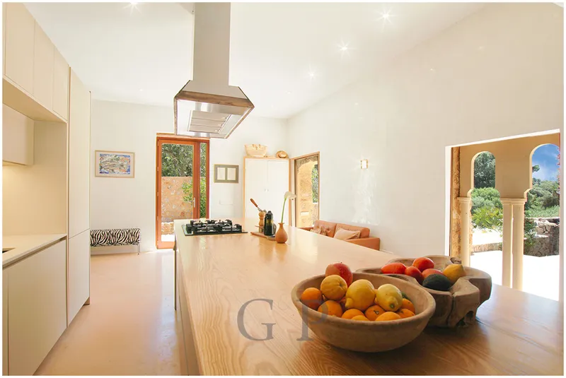 Real estate details — photo 8