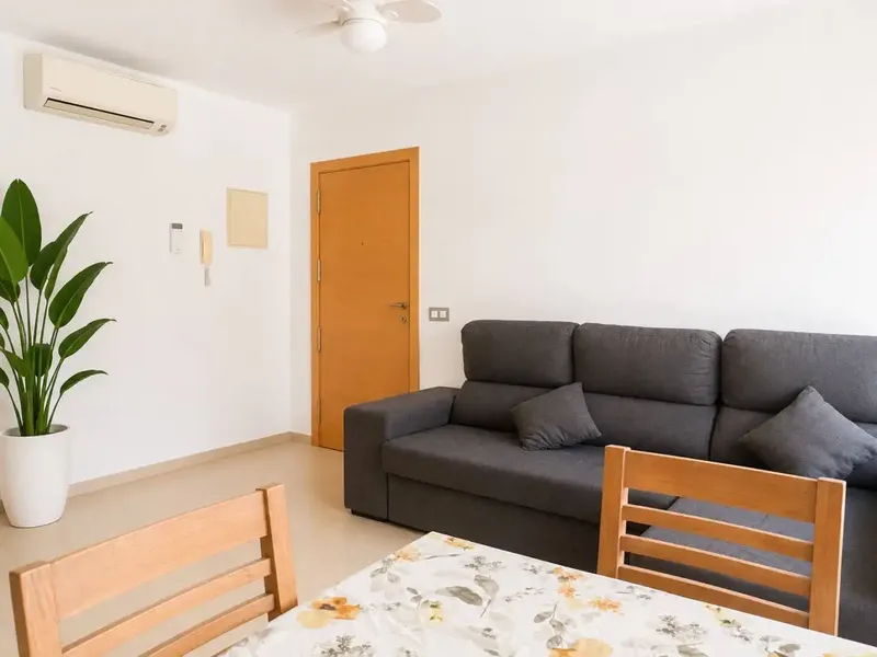 First floor apartment with parking space — photo 3