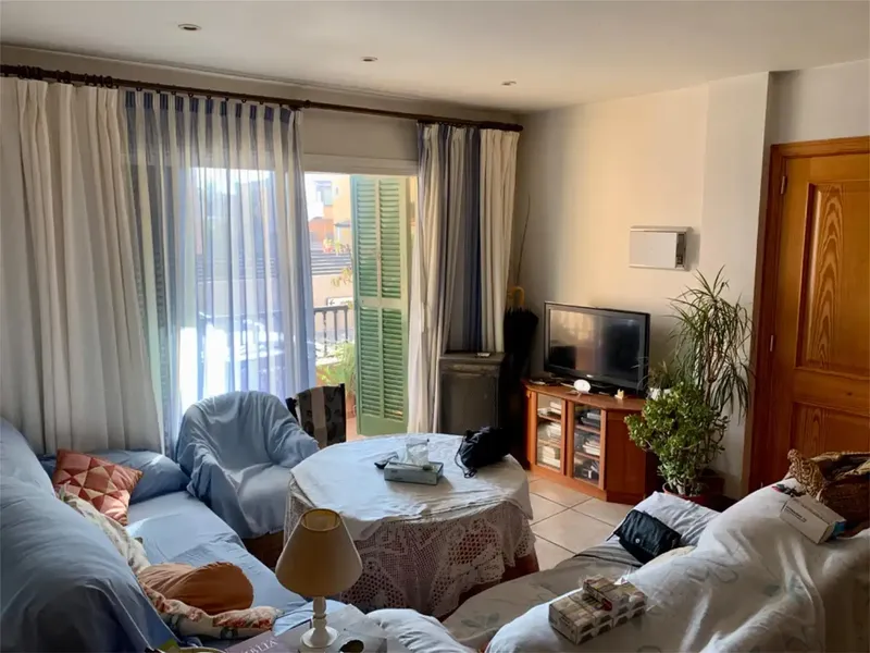 Purchase opportunity. House in very good condition, equipped and furnished. Includes underground double parking. House with two bathrooms, two bedrooms — photo 1