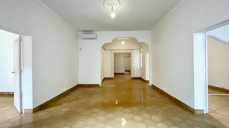 Live the History of Palma — Elegant Apartment in La Calatrava — photo 3