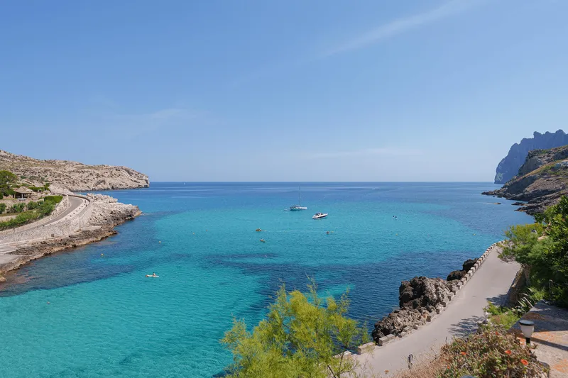 Villa by the sea in Cala Sant Vicenç - A paradise on the north coast of Mallorca — photo 4