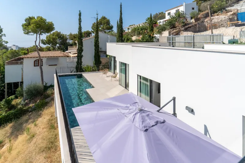 Newly Built Contemporary Villa — photo 3