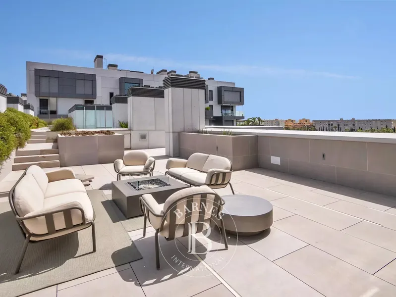 Modern Apartment with Terrace in Nou Llevant — photo 3