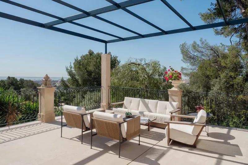 Reformed house with captivating views in Palma — photo 8