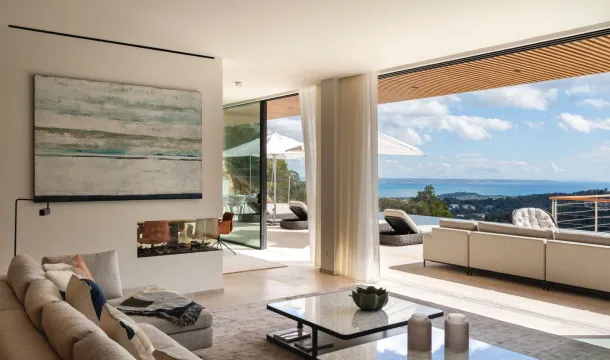 Spectacular Villa with Sea Views and Views of Bellver Castle in Son Vida — photo 3