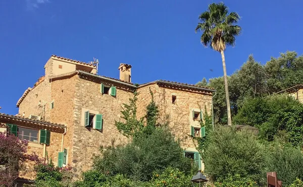 Spectacular house with garden in Fornalutx — photo 1
