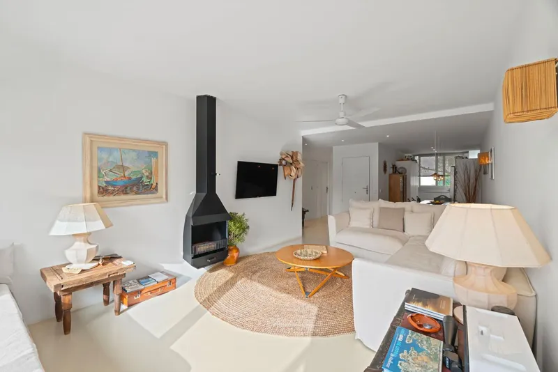 Mediterranean Penthouse with Sea Views — photo 5