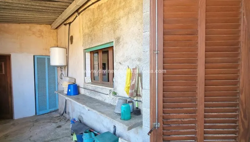 Large rustic finca to renovate in the Son Negre area, Felanitx. — photo 11