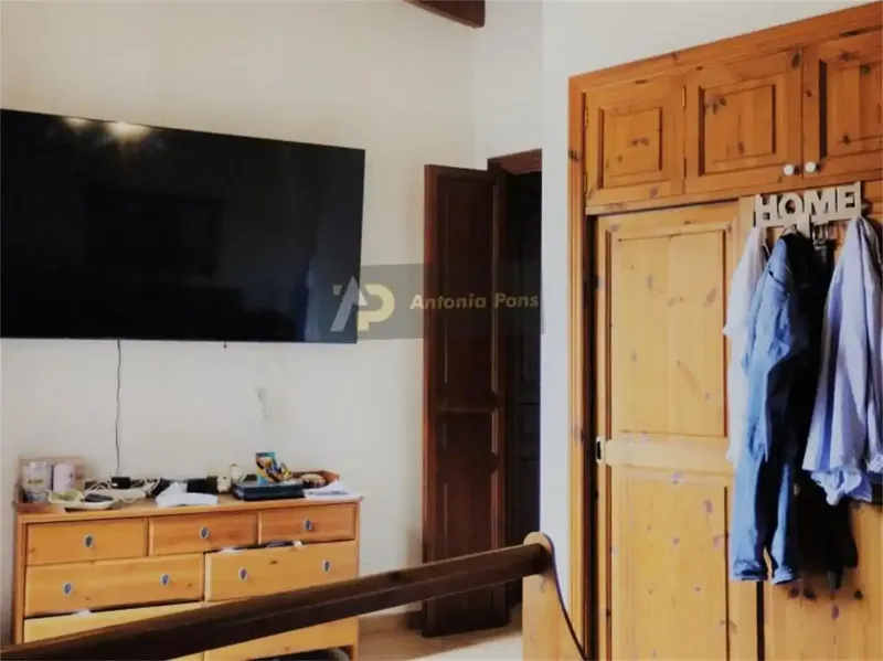 En pleno corazón de Mallorca, se encuentra esta vivienda tipo duplex con local en la parte inferior, a pleno funcionamiento y con rentabilid — photo 9
