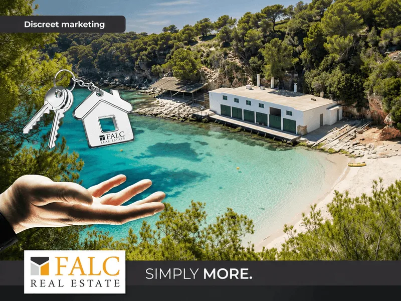 Exclusive Mediterranean villa on the beachfront — photo 1