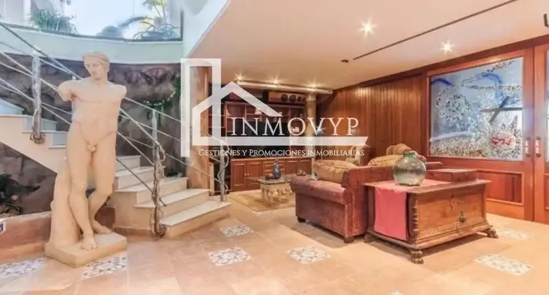 At Inmovyp we have the opportunity to offer you this luxurious and beautiful three-story house WITH ELEVATOR in the town of BURGER. — photo 11