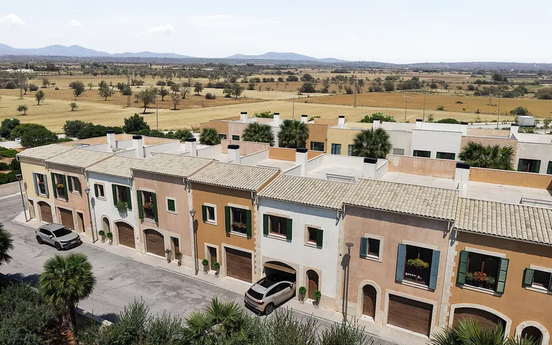 Traditional houses with private pool for sale in Campos — photo 3