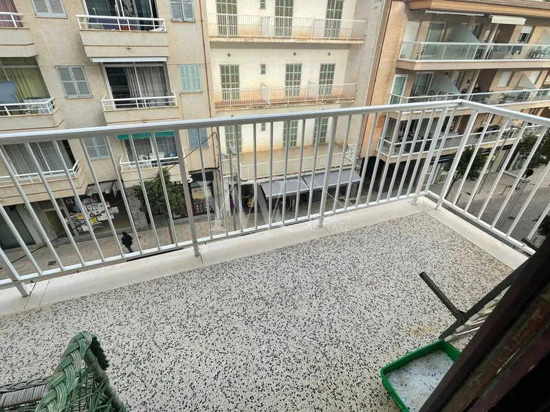 Beachfront sea-view apartment in Cala Millor — photo 10