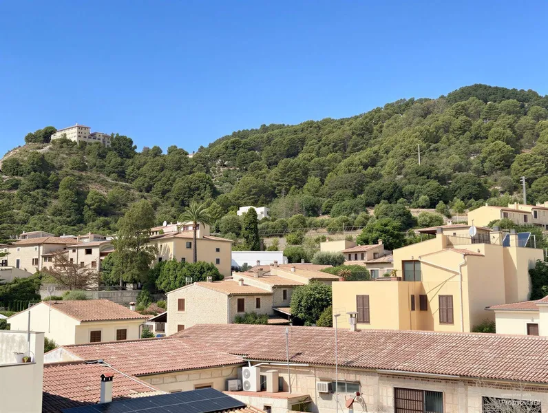 Peace, privacy, and the Mediterranean lifestyle on two levels — photo 2