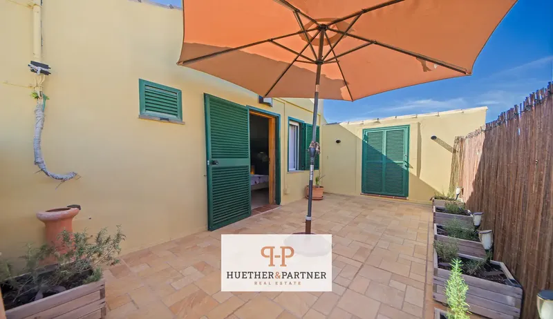 Casa unifamiliar en Cales de Mallorca con piscina, 2 dormitorios y 2 baños: una vivienda con mucho encanto que ofrece gran privacidad, ampli — photo 12