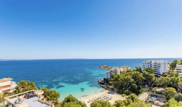 Nice spacious renovated apartment with panoramic sea views in Illetas — photo 7