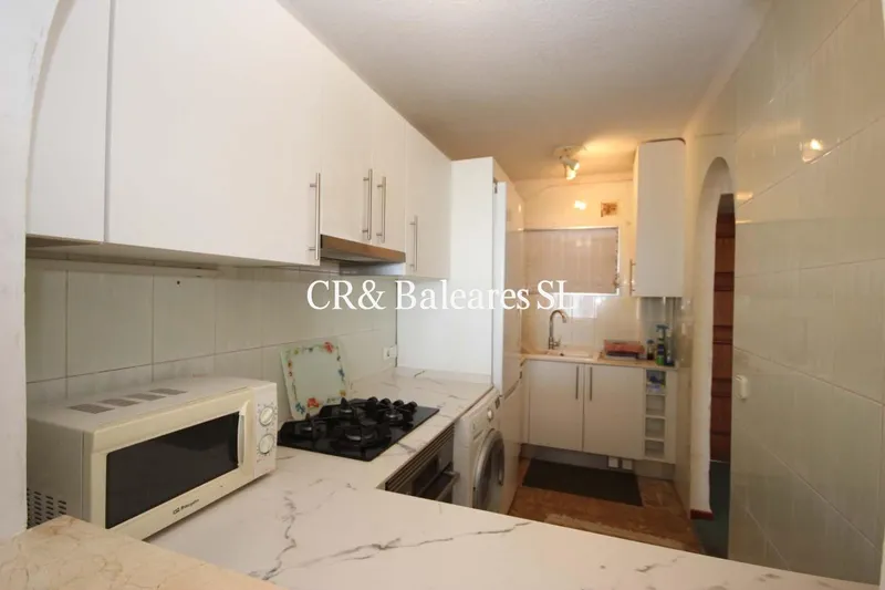 Great front-line to sea apartment — photo 4