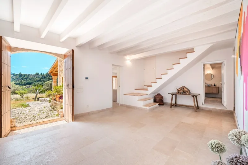 Beautifully restored finca with pool in Pollensa's prestigious Vall d'en March — photo 6