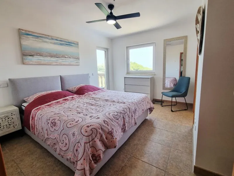 3-room Penthouse in Cala Mandia — photo 2