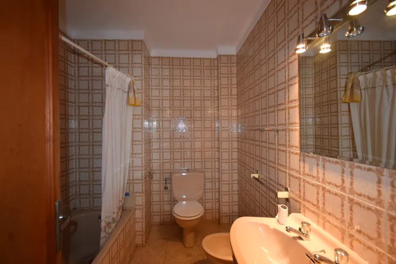 Spacious and bright apartment to renovate in the heart of Sóller — photo 9