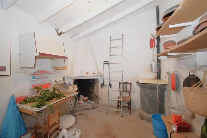 Village house to renovate with many possibilities in Muro — photo 5