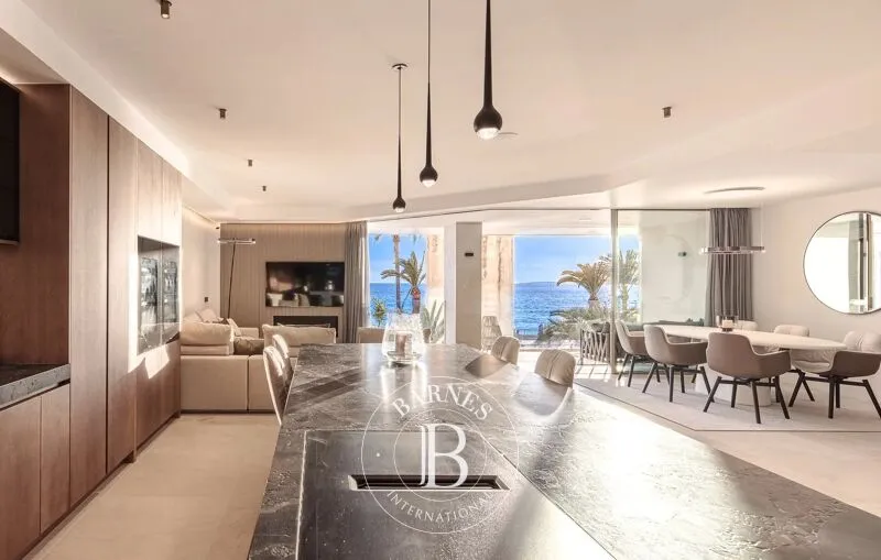 Palma de Mallorca, 2-Bedroom Apartment - 191 m² for Sale — photo 3